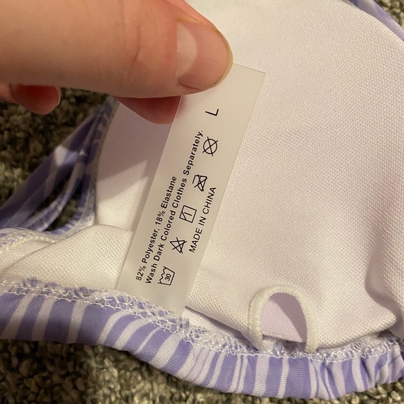 Purple Fluid Pattern Bikini Top Halter - Picture 5 of 5